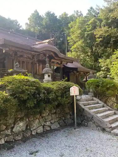 八幡神社の本殿