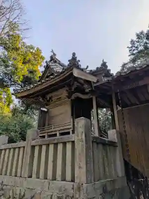 畑神社の{uncategorized: "未分類", other: "その他", undefined: "問題あり", building: "その他建物", grave: "お墓", sacred_gate: "鳥居", guardian: "狛犬", statue: "像", buddha: "仏像", history: "歴史", nature: "自然", garden: "庭園", animal: "動物", pagoda: "塔", temizu: "手水舎", mountain_gate: "山門・神門", sanctuary: "本殿・本堂", subordinate: "末社・摂社", art: "芸術", scenery: "景色", jizo: "地蔵", ema: "絵馬", goshuin: "御朱印", omikuji: "おみくじ", items: "授与品その他", amulet: "お守り", goshuincho: "御朱印帳", eats: "食事", festival: "お祭り", votive_dance: "神楽", shichigosan: "七五三参", wedding: "結婚式", experience: "体験その他", initially: "初詣", around: "周辺", anti_infection: "感染症対策"}