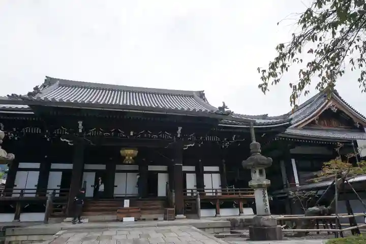 大谷本廟の本殿・本堂