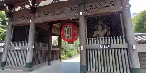 總持寺の山門・神門