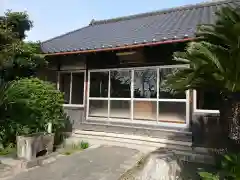 東光寺の本殿