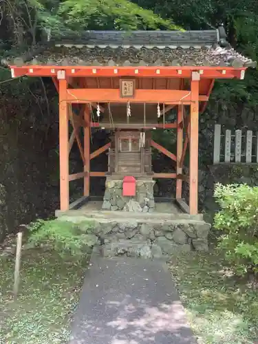 若山神社の末社