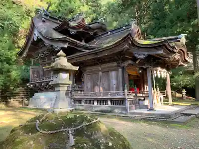 岡太神社・大瀧神社の本殿・本堂