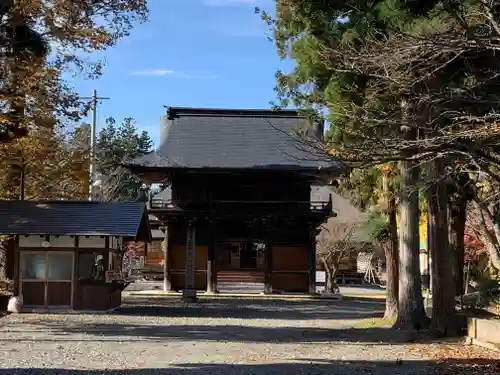 願成寺の山門