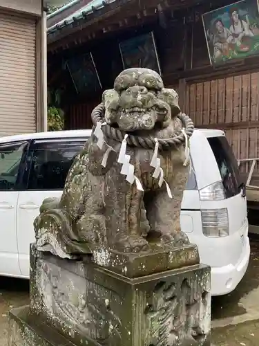 海南神社の狛犬