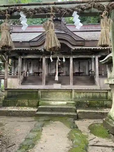 玉祖神社の本殿