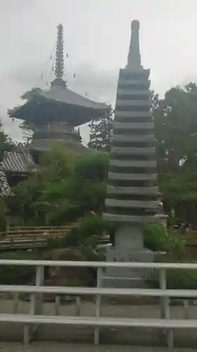 霊山寺の建物その他