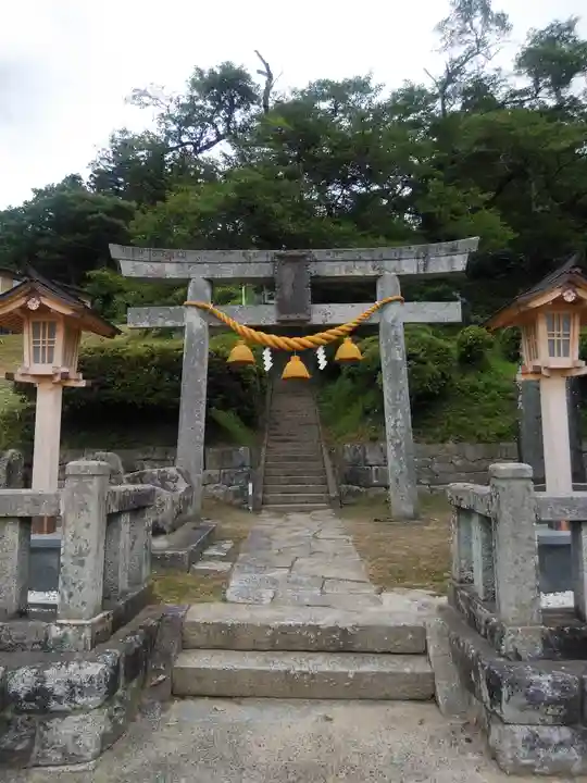 長屋神社の鳥居