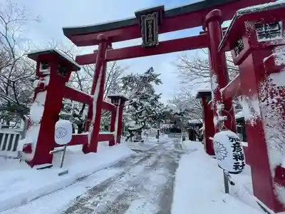 彌彦神社　(伊夜日子神社)の鳥居