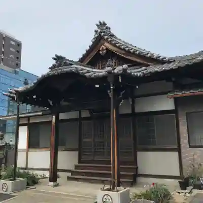 功徳院の本殿・本堂