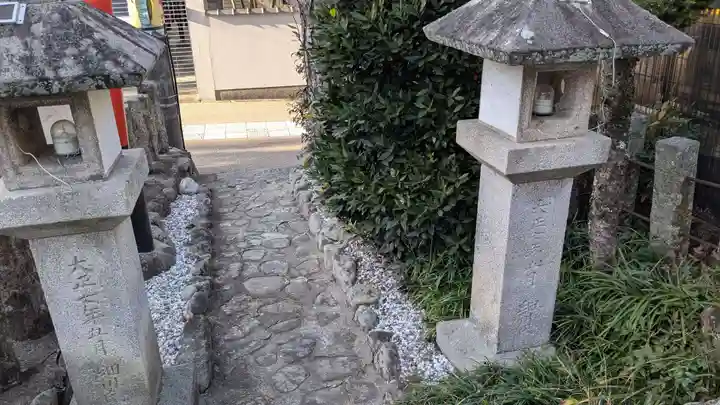 末多武利神社の庭園