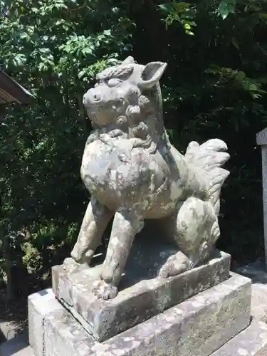 備後護國神社の狛犬