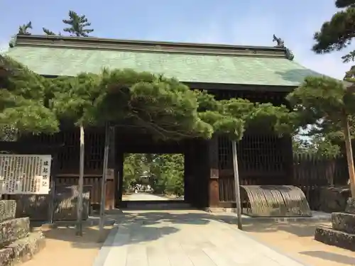 讃岐國分寺の山門・神門