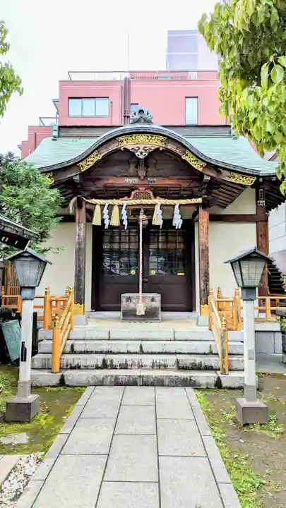 湯島御霊社の本殿・本堂