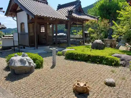 常照寺の庭園