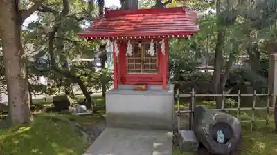 三社神社の末社・摂社