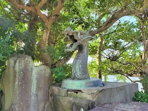 岩岡神社の狛犬