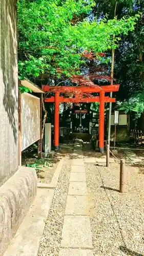 畑子安神社の末社