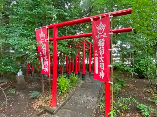 鎮守氷川神社の末社