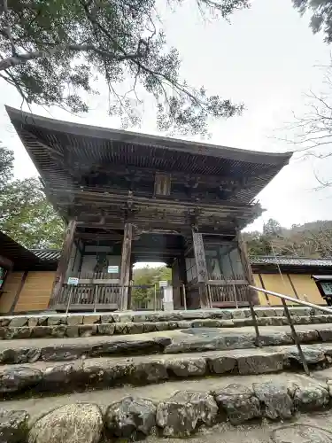 神護寺の{uncategorized: "未分類", other: "その他", undefined: "問題あり", building: "その他建物", grave: "お墓", sacred_gate: "鳥居", guardian: "狛犬", statue: "像", buddha: "仏像", history: "歴史", nature: "自然", garden: "庭園", animal: "動物", pagoda: "塔", temizu: "手水舎", mountain_gate: "山門・神門", sanctuary: "本殿・本堂", subordinate: "末社・摂社", art: "芸術", scenery: "景色", jizo: "地蔵", ema: "絵馬", goshuin: "御朱印", omikuji: "おみくじ", items: "授与品その他", amulet: "お守り", goshuincho: "御朱印帳", eats: "食事", festival: "お祭り", votive_dance: "神楽", shichigosan: "七五三参", wedding: "結婚式", experience: "体験その他", initially: "初詣", around: "周辺", anti_infection: "感染症対策"}