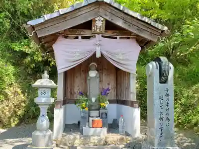 桂谷寺の地蔵