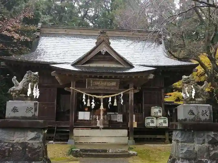 磯部稲村神社の本殿・本堂
