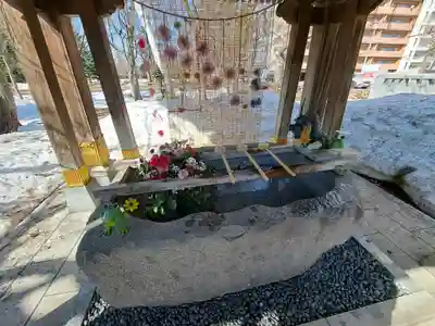 彌彦神社　(伊夜日子神社)の手水舎