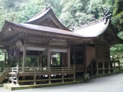 美奈宜神社の本殿