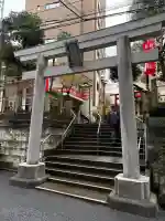 妻戀神社の{uncategorized: "未分類", other: "その他", undefined: "問題あり", building: "その他建物", grave: "お墓", sacred_gate: "鳥居", guardian: "狛犬", statue: "像", buddha: "仏像", history: "歴史", nature: "自然", garden: "庭園", animal: "動物", pagoda: "塔", temizu: "手水舎", mountain_gate: "山門・神門", sanctuary: "本殿・本堂", subordinate: "末社・摂社", art: "芸術", scenery: "景色", jizo: "地蔵", ema: "絵馬", goshuin: "御朱印", omikuji: "おみくじ", items: "授与品その他", amulet: "お守り", goshuincho: "御朱印帳", eats: "食事", festival: "お祭り", votive_dance: "神楽", shichigosan: "七五三参", wedding: "結婚式", experience: "体験その他", initially: "初詣", around: "周辺", anti_infection: "感染症対策"}