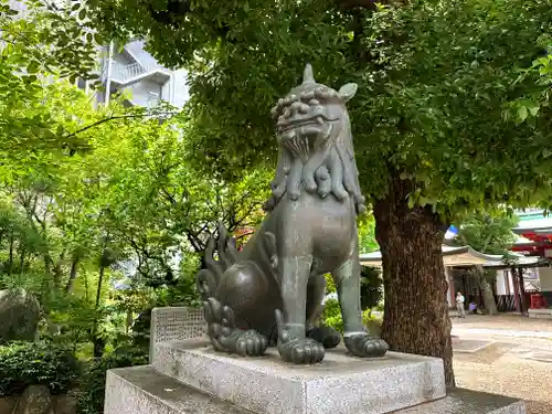 御霊神社の狛犬