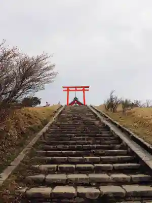 箱根元宮の{uncategorized: "未分類", other: "その他", undefined: "問題あり", building: "その他建物", grave: "お墓", sacred_gate: "鳥居", guardian: "狛犬", statue: "像", buddha: "仏像", history: "歴史", nature: "自然", garden: "庭園", animal: "動物", pagoda: "塔", temizu: "手水舎", mountain_gate: "山門・神門", sanctuary: "本殿・本堂", subordinate: "末社・摂社", art: "芸術", scenery: "景色", jizo: "地蔵", ema: "絵馬", goshuin: "御朱印", omikuji: "おみくじ", items: "授与品その他", amulet: "お守り", goshuincho: "御朱印帳", eats: "食事", festival: "お祭り", votive_dance: "神楽", shichigosan: "七五三参", wedding: "結婚式", experience: "体験その他", initially: "初詣", around: "周辺", anti_infection: "感染症対策"}