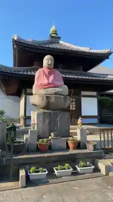 善念寺の{uncategorized: "未分類", other: "その他", undefined: "問題あり", building: "その他建物", grave: "お墓", sacred_gate: "鳥居", guardian: "狛犬", statue: "像", buddha: "仏像", history: "歴史", nature: "自然", garden: "庭園", animal: "動物", pagoda: "塔", temizu: "手水舎", mountain_gate: "山門・神門", sanctuary: "本殿・本堂", subordinate: "末社・摂社", art: "芸術", scenery: "景色", jizo: "地蔵", ema: "絵馬", goshuin: "御朱印", omikuji: "おみくじ", items: "授与品その他", amulet: "お守り", goshuincho: "御朱印帳", eats: "食事", festival: "お祭り", votive_dance: "神楽", shichigosan: "七五三参", wedding: "結婚式", experience: "体験その他", initially: "初詣", around: "周辺", anti_infection: "感染症対策"}