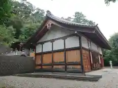 白山神社の本殿