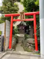三社神社の鳥居