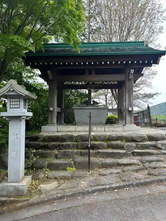 常陸国出雲大社の{uncategorized: "未分類", other: "その他", undefined: "問題あり", building: "その他建物", grave: "お墓", sacred_gate: "鳥居", guardian: "狛犬", statue: "像", buddha: "仏像", history: "歴史", nature: "自然", garden: "庭園", animal: "動物", pagoda: "塔", temizu: "手水舎", mountain_gate: "山門・神門", sanctuary: "本殿・本堂", subordinate: "末社・摂社", art: "芸術", scenery: "景色", jizo: "地蔵", ema: "絵馬", goshuin: "御朱印", omikuji: "おみくじ", items: "授与品その他", amulet: "お守り", goshuincho: "御朱印帳", eats: "食事", festival: "お祭り", votive_dance: "神楽", shichigosan: "七五三参", wedding: "結婚式", experience: "体験その他", initially: "初詣", around: "周辺", anti_infection: "感染症対策"}