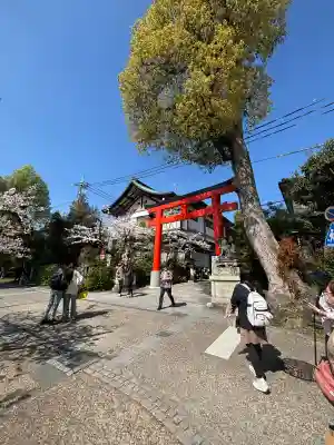 宇治神社の{uncategorized: "未分類", other: "その他", undefined: "問題あり", building: "その他建物", grave: "お墓", sacred_gate: "鳥居", guardian: "狛犬", statue: "像", buddha: "仏像", history: "歴史", nature: "自然", garden: "庭園", animal: "動物", pagoda: "塔", temizu: "手水舎", mountain_gate: "山門・神門", sanctuary: "本殿・本堂", subordinate: "末社・摂社", art: "芸術", scenery: "景色", jizo: "地蔵", ema: "絵馬", goshuin: "御朱印", omikuji: "おみくじ", items: "授与品その他", amulet: "お守り", goshuincho: "御朱印帳", eats: "食事", festival: "お祭り", votive_dance: "神楽", shichigosan: "七五三参", wedding: "結婚式", experience: "体験その他", initially: "初詣", around: "周辺", anti_infection: "感染症対策"}