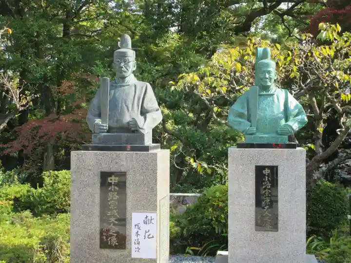 長岡天満宮の像