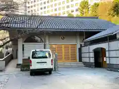 瑠璃光寺の本殿