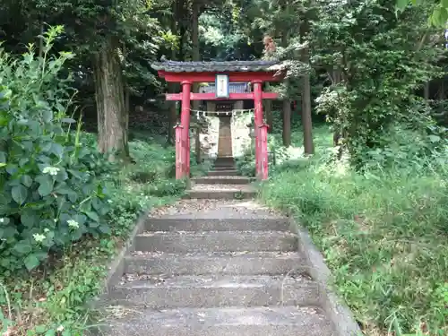 伊波比神社の鳥居