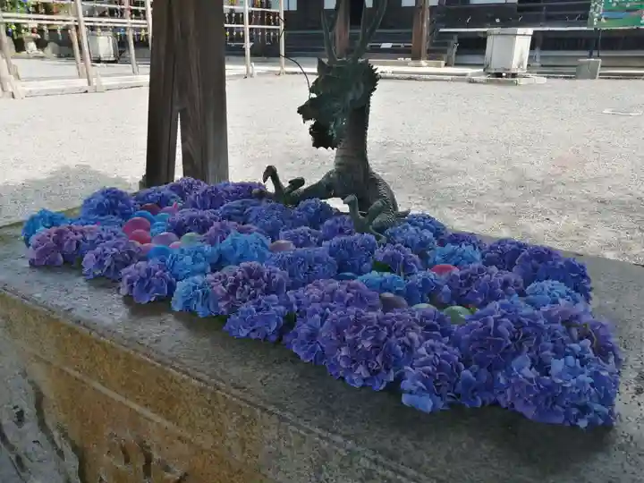 西教寺の手水舎