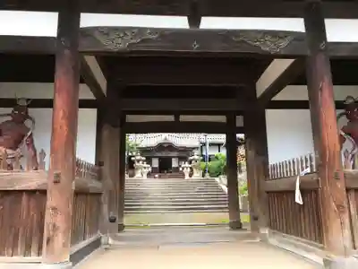 國前寺の山門・神門