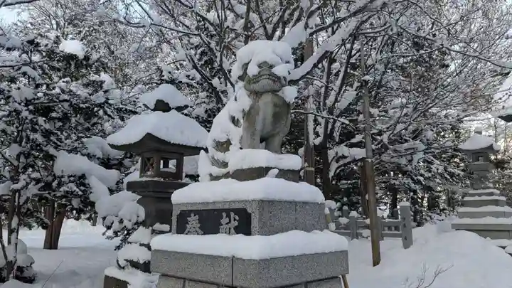 神楽神社の狛犬