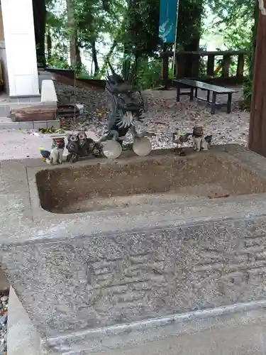 咲前神社の手水舎