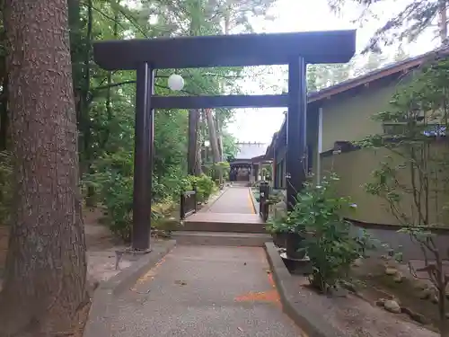 冨士山小御嶽神社里宮の鳥居