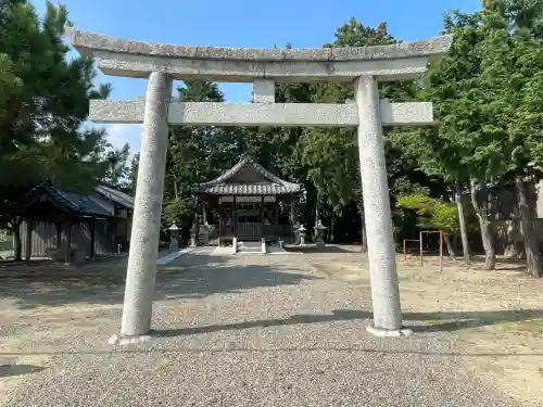 稲荷神社（佐波江神社）(滋賀県)