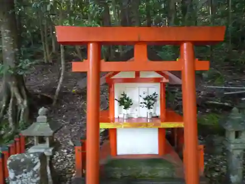 神倉神社（熊野速玉大社摂社）の末社