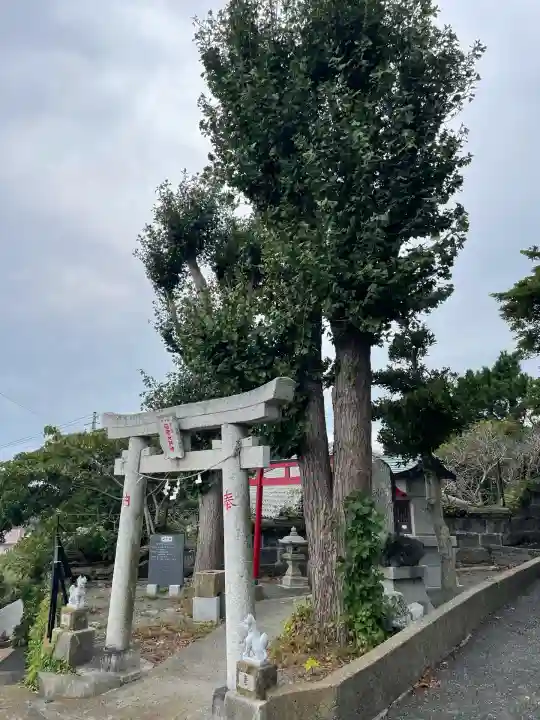 子育稲荷神社(神奈川県)