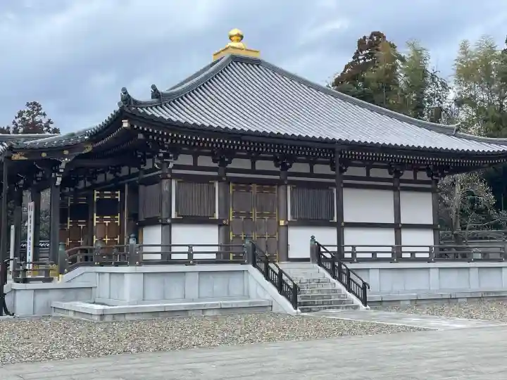 成田山醫王殿の{uncategorized: "未分類", other: "その他", undefined: "問題あり", building: "その他建物", grave: "お墓", sacred_gate: "鳥居", guardian: "狛犬", statue: "像", buddha: "仏像", history: "歴史", nature: "自然", garden: "庭園", animal: "動物", pagoda: "塔", temizu: "手水舎", mountain_gate: "山門・神門", sanctuary: "本殿・本堂", subordinate: "末社・摂社", art: "芸術", scenery: "景色", jizo: "地蔵", ema: "絵馬", goshuin: "御朱印", omikuji: "おみくじ", items: "授与品その他", amulet: "お守り", goshuincho: "御朱印帳", eats: "食事", festival: "お祭り", votive_dance: "神楽", shichigosan: "七五三参", wedding: "結婚式", experience: "体験その他", initially: "初詣", around: "周辺", anti_infection: "感染症対策"}