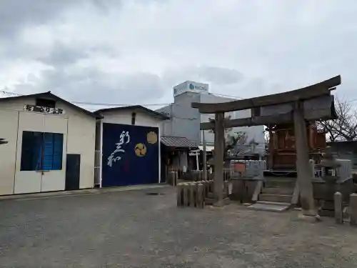 貴布禰神社の{uncategorized: "未分類", other: "その他", undefined: "問題あり", building: "その他建物", grave: "お墓", sacred_gate: "鳥居", guardian: "狛犬", statue: "像", buddha: "仏像", history: "歴史", nature: "自然", garden: "庭園", animal: "動物", pagoda: "塔", temizu: "手水舎", mountain_gate: "山門・神門", sanctuary: "本殿・本堂", subordinate: "末社・摂社", art: "芸術", scenery: "景色", jizo: "地蔵", ema: "絵馬", goshuin: "御朱印", omikuji: "おみくじ", items: "授与品その他", amulet: "お守り", goshuincho: "御朱印帳", eats: "食事", festival: "お祭り", votive_dance: "神楽", shichigosan: "七五三参", wedding: "結婚式", experience: "体験その他", initially: "初詣", around: "周辺", anti_infection: "感染症対策"}