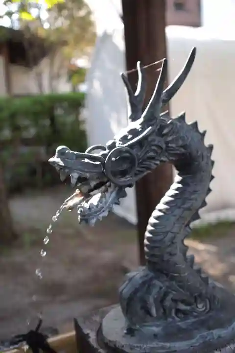 歌懸稲荷神社の手水舎